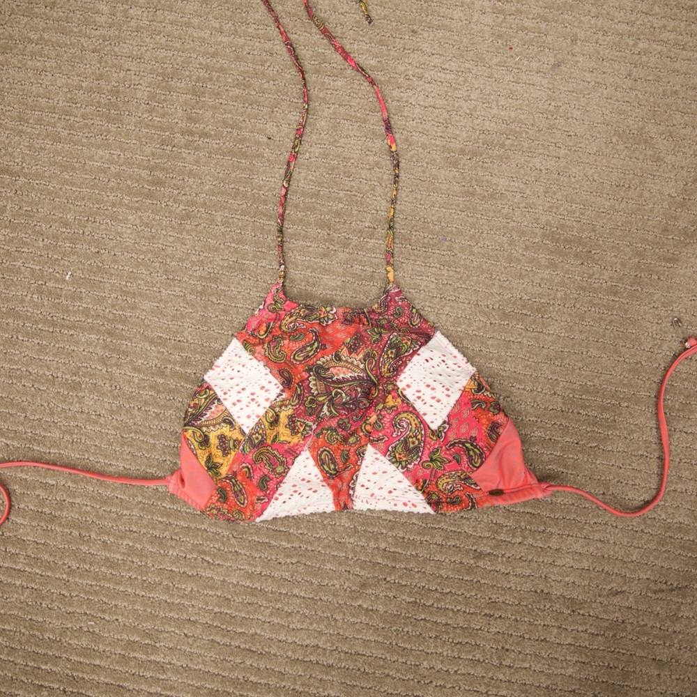 Bikini top